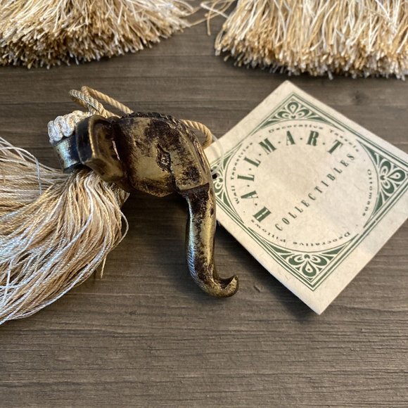 3 HALLMART COLLECTIBLES ELEPHANT KEY DOOR KEY DECORATIVE TASSELS NEW - Picture 3 of 12